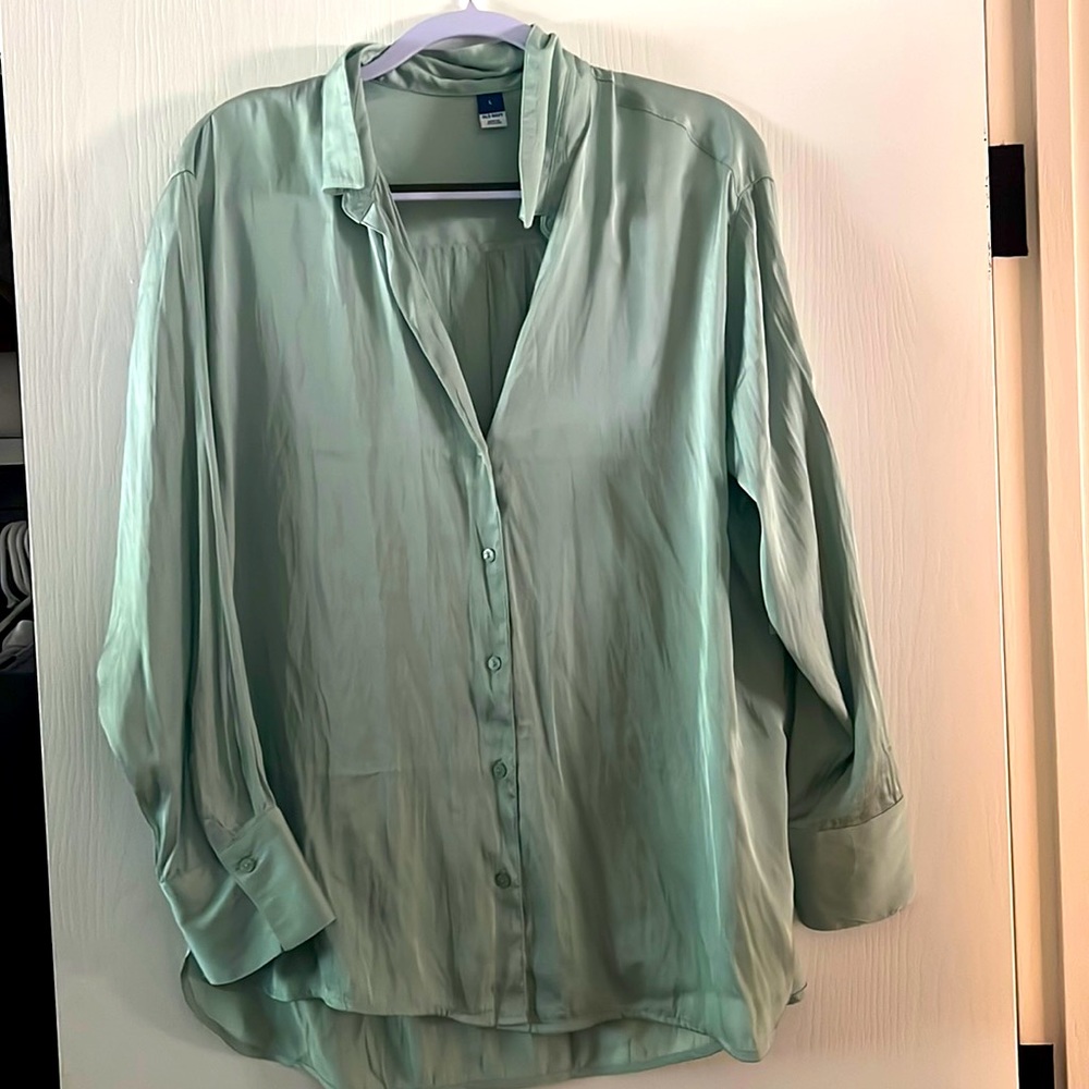 Silk Old Navy top, minty green